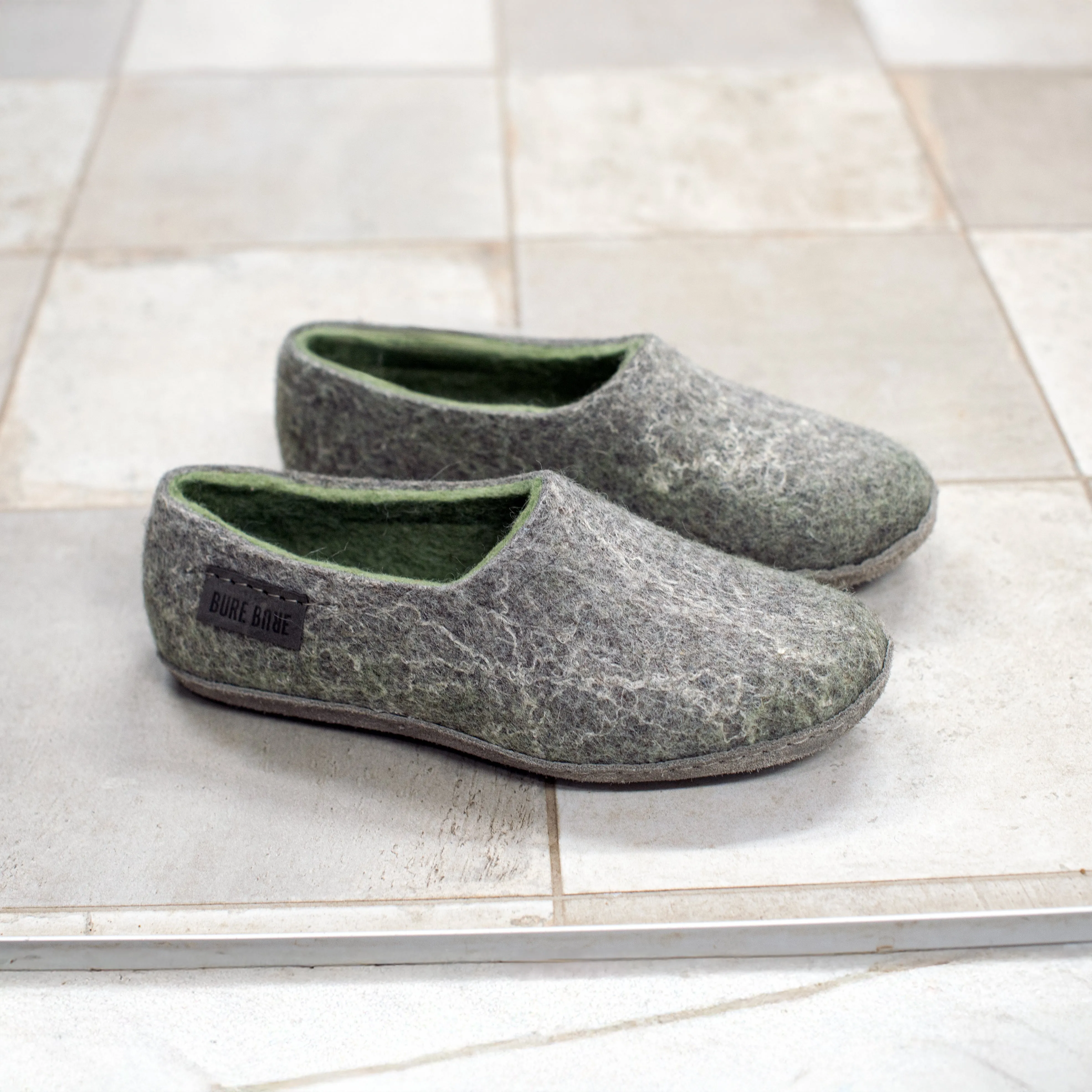 BURE Women's clogs slippers - Gray Linen