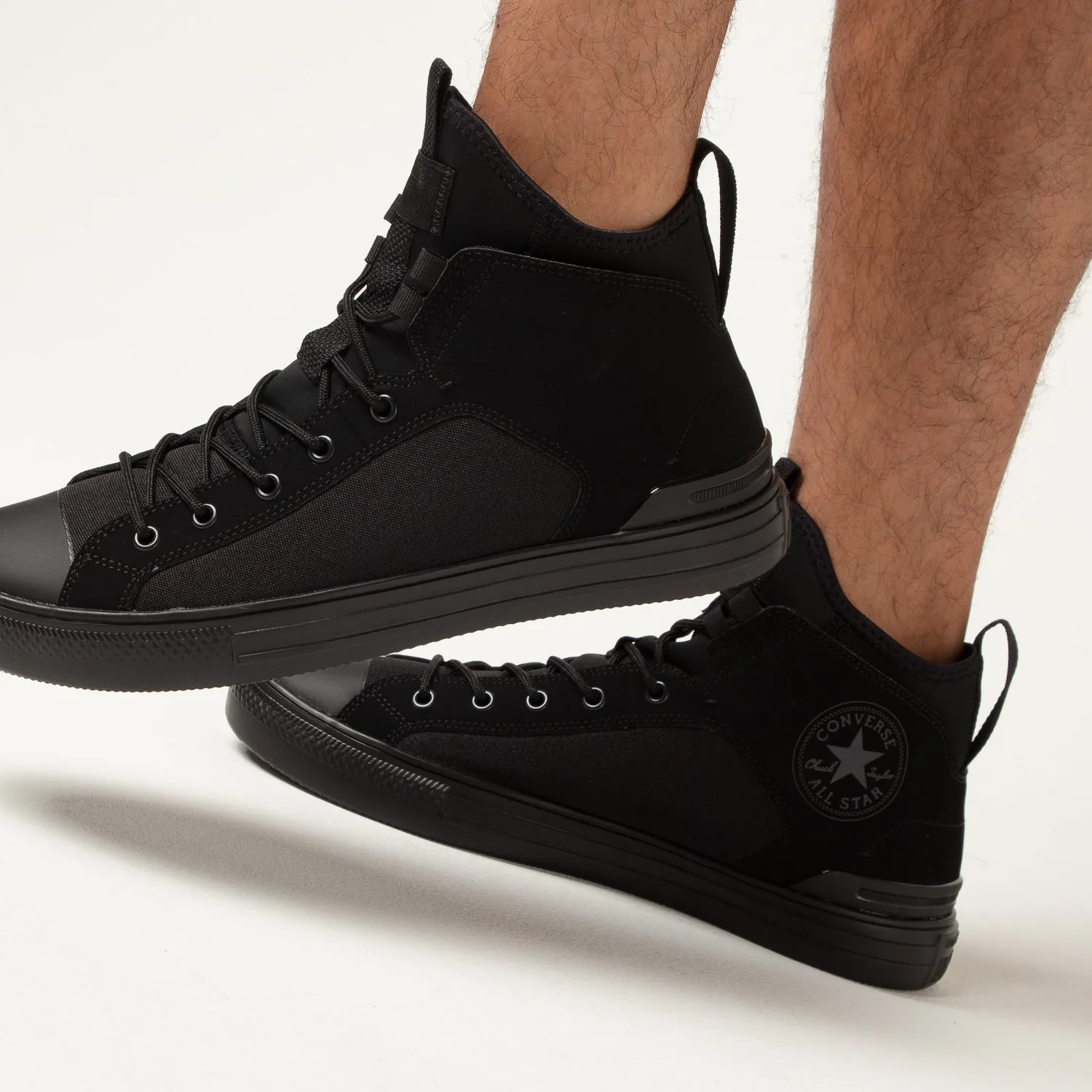 Converse Chuck Taylor Ultra Mid Black/Black