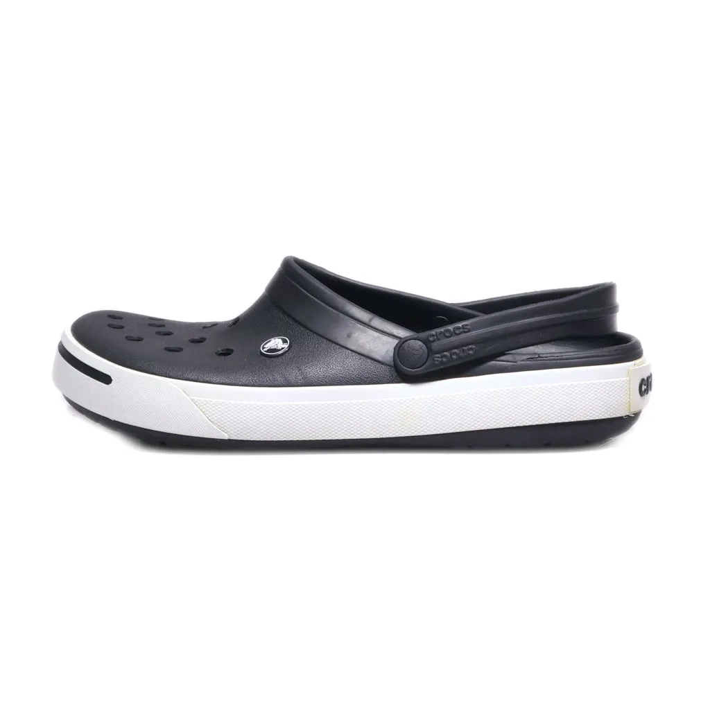 Crocs Crocband Ii Clogs Rubber Black Colour For Men