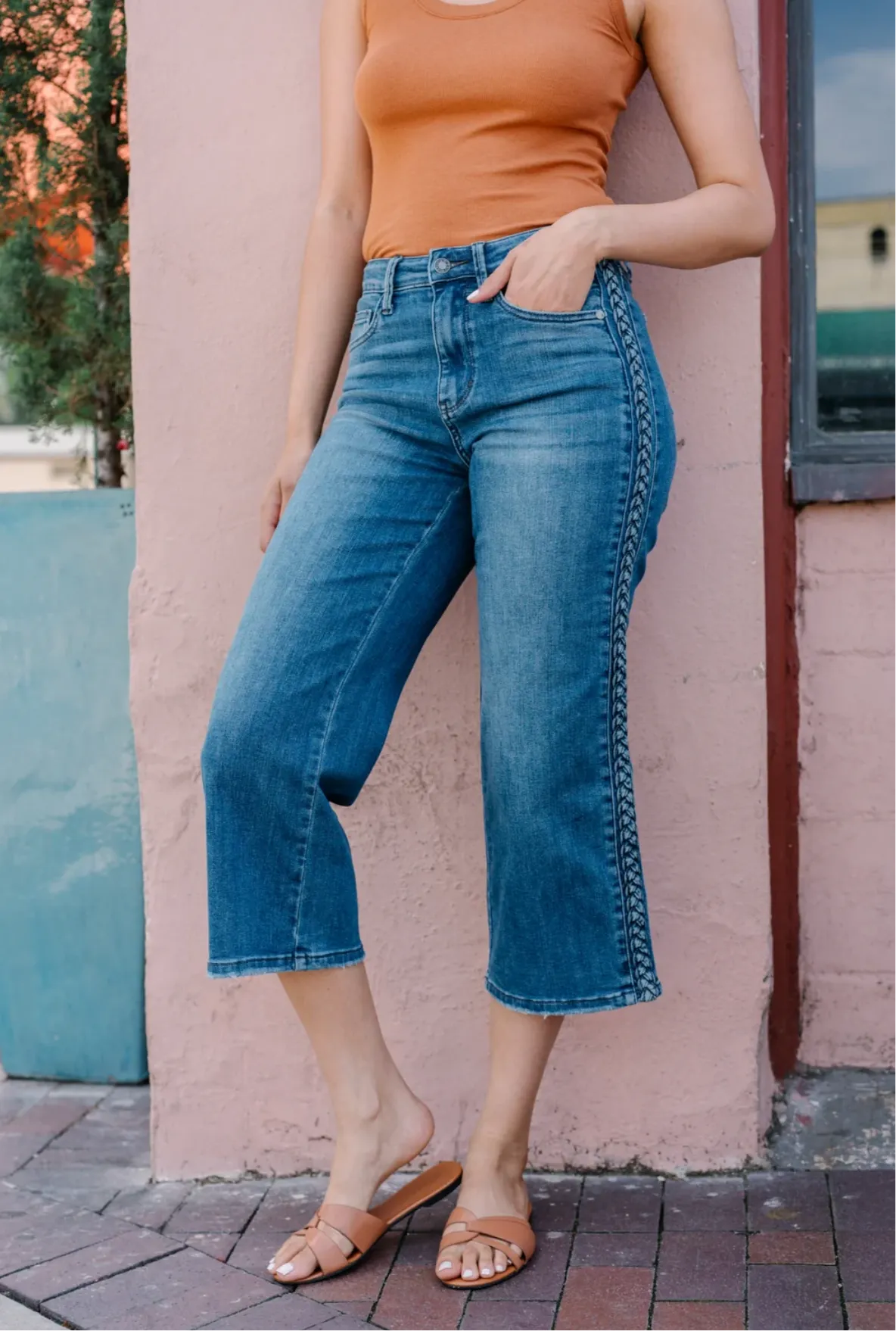 Judy Blue Reg/Plus Laura High Rise Braid Side Seam Detail Crop Wide Leg Jeans