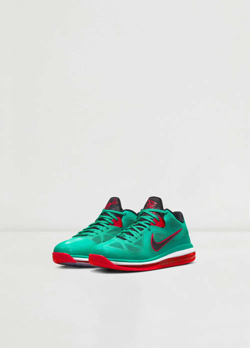 LeBron 9 Low 'Reverse Liverpool' Sneakers