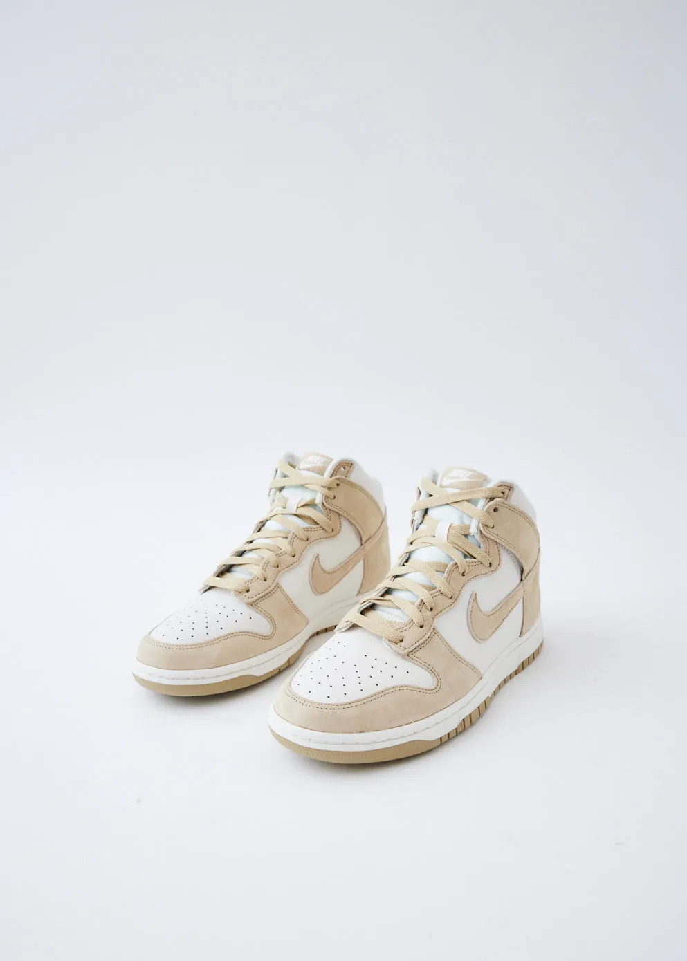 Nike Dunk High Retro Sneakers