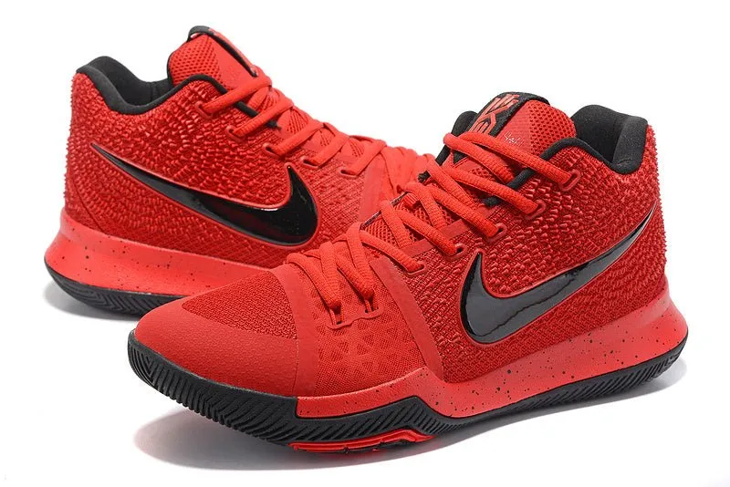 NIKE KYRIE 3 x THREE POINT CONTEST CANDY APPLE