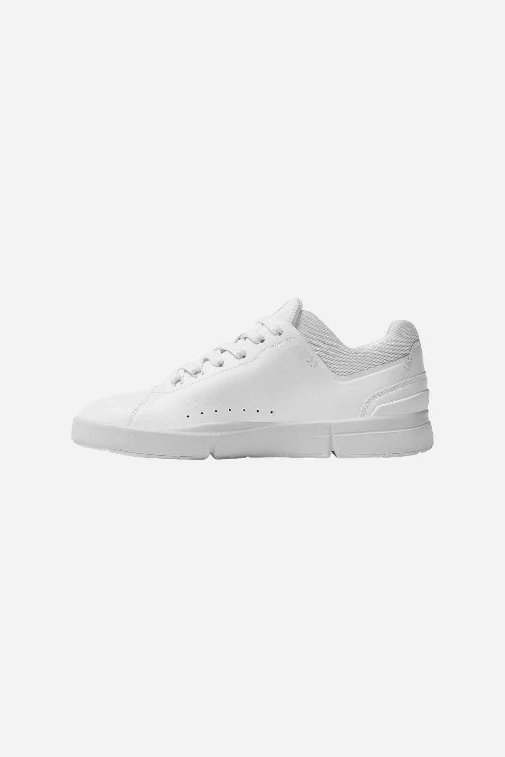 ON Running Women's Roger Advantage 2 in White/Undyed