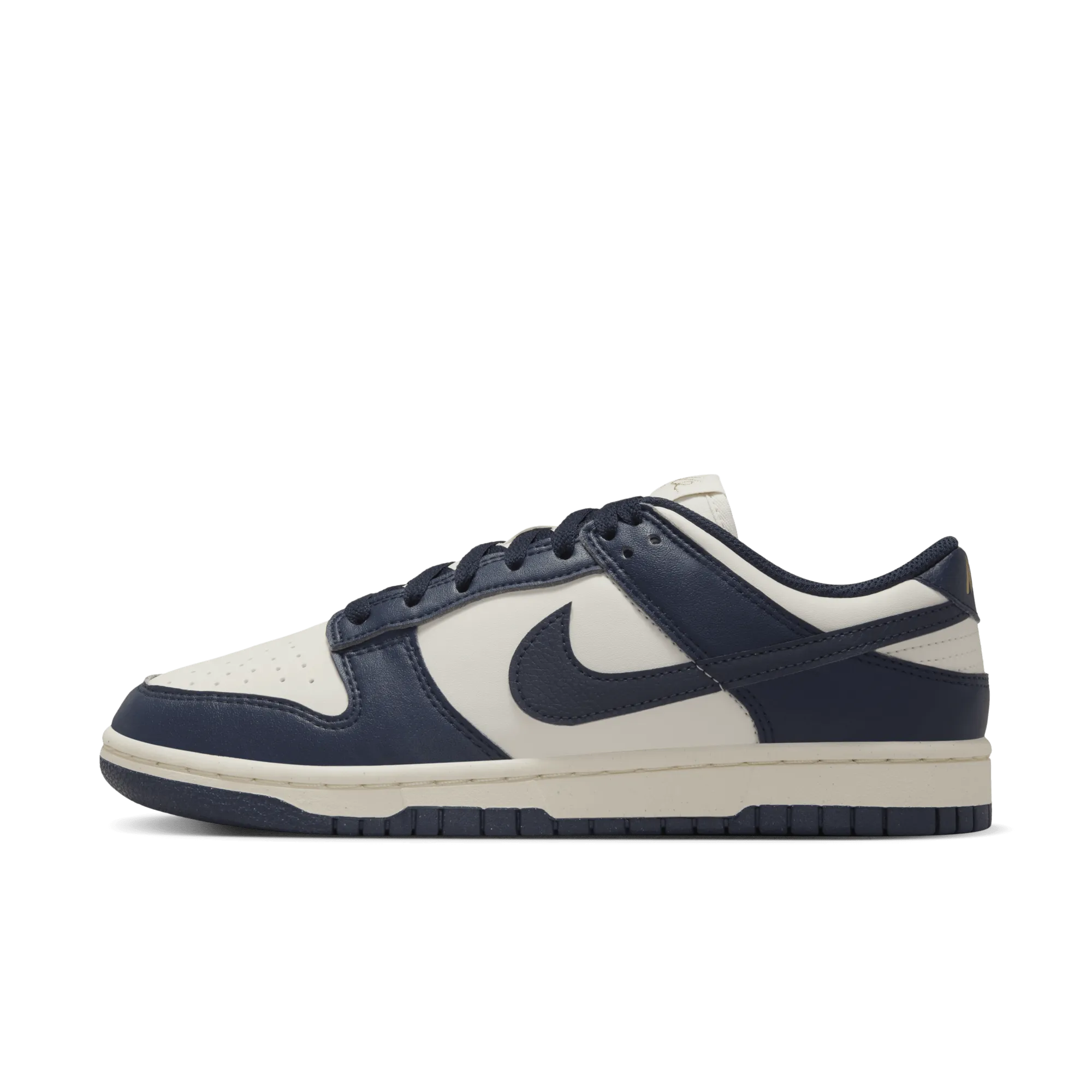 W Dunk Low NN