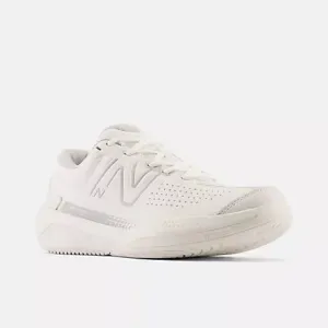 Women's 696v5 Shoe